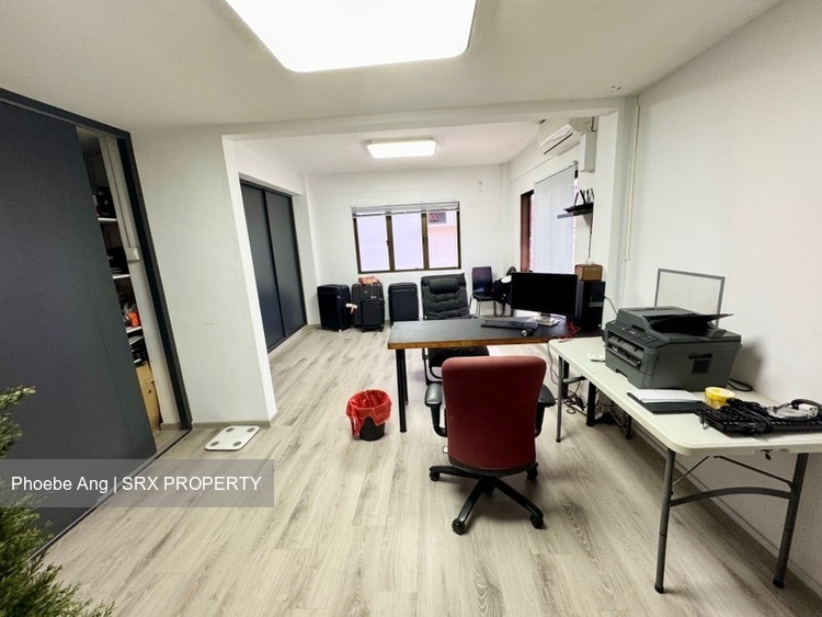 Bayfront Avenue (D1), Terrace #506436291